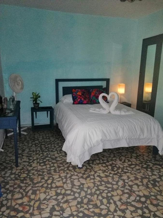 Casa Sarita Centro Historico Sma 4*